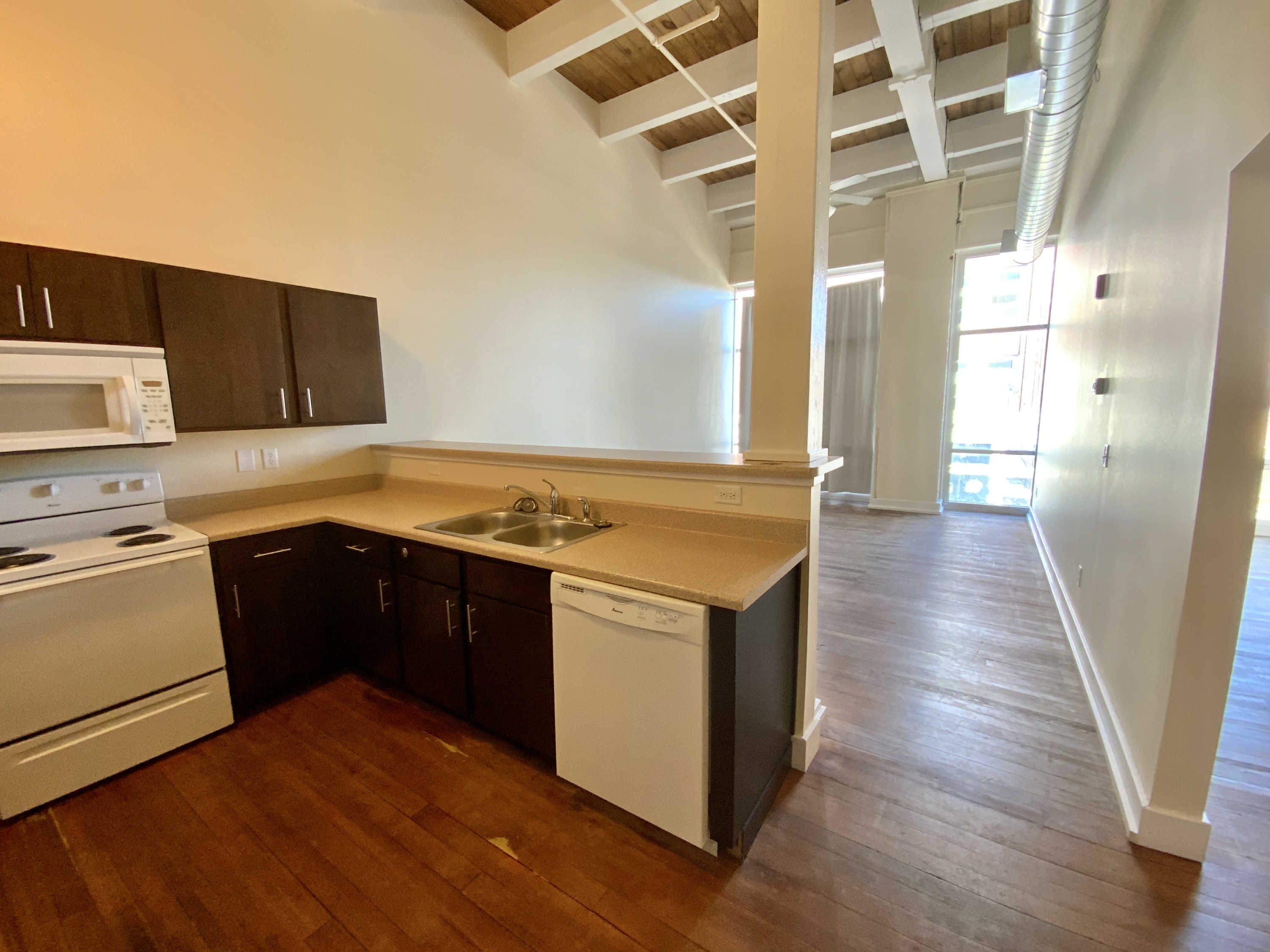 1320 5th Ave. - 201